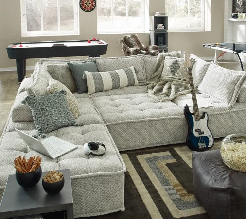 Bescheinen Furniture